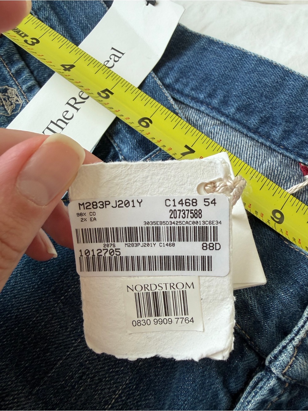 Brunello Cucinelli Men's Jeans - Picture 9 of 9